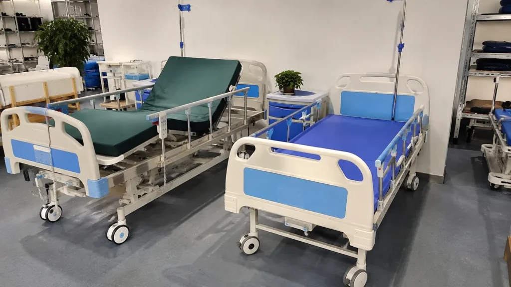 3 Function vs 5 Function Electric Hospital Bed: Which Configuration Should Buyers Choose?